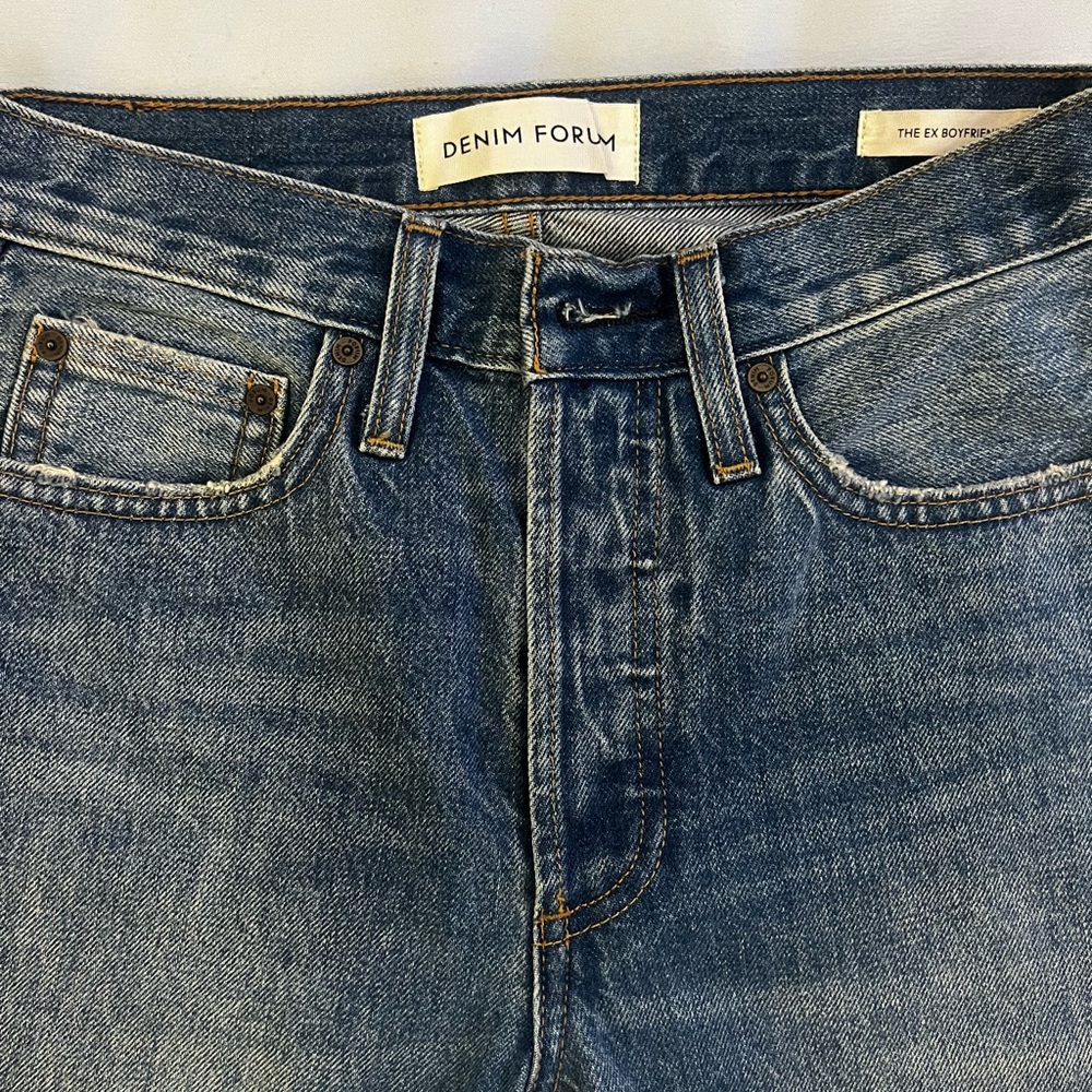 Denim Forum Woman’s Blue Jeans